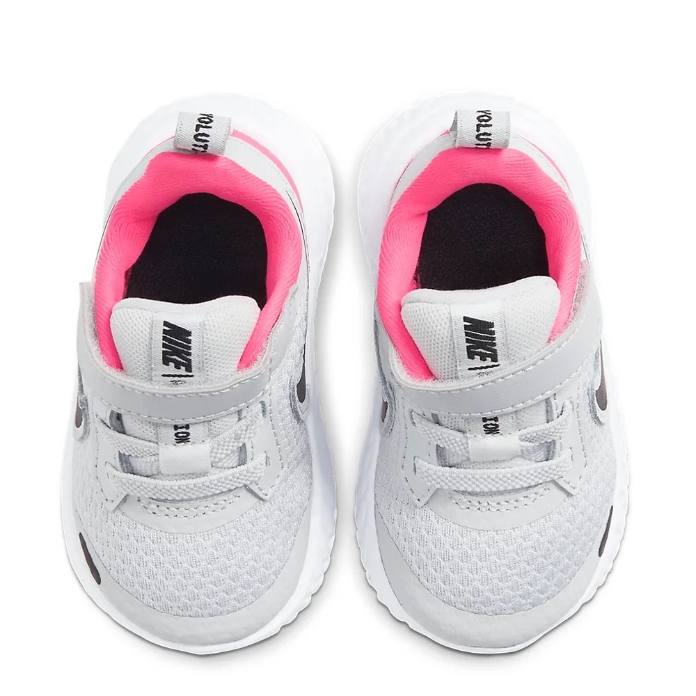 Nike Revolution Kids' Sneakers in Gray and Pink